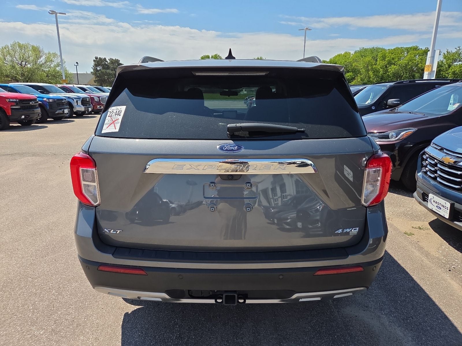 2023 Ford Explorer XLT 202A