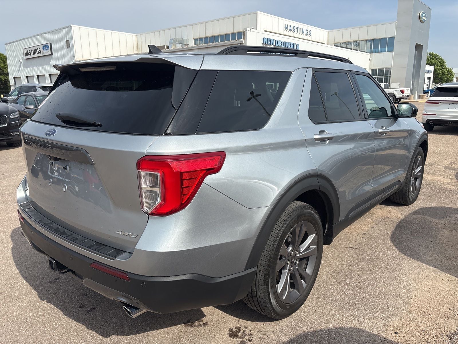 2023 Ford Explorer XLT Sport 202A