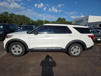 2024 Ford Explorer XLT 202A