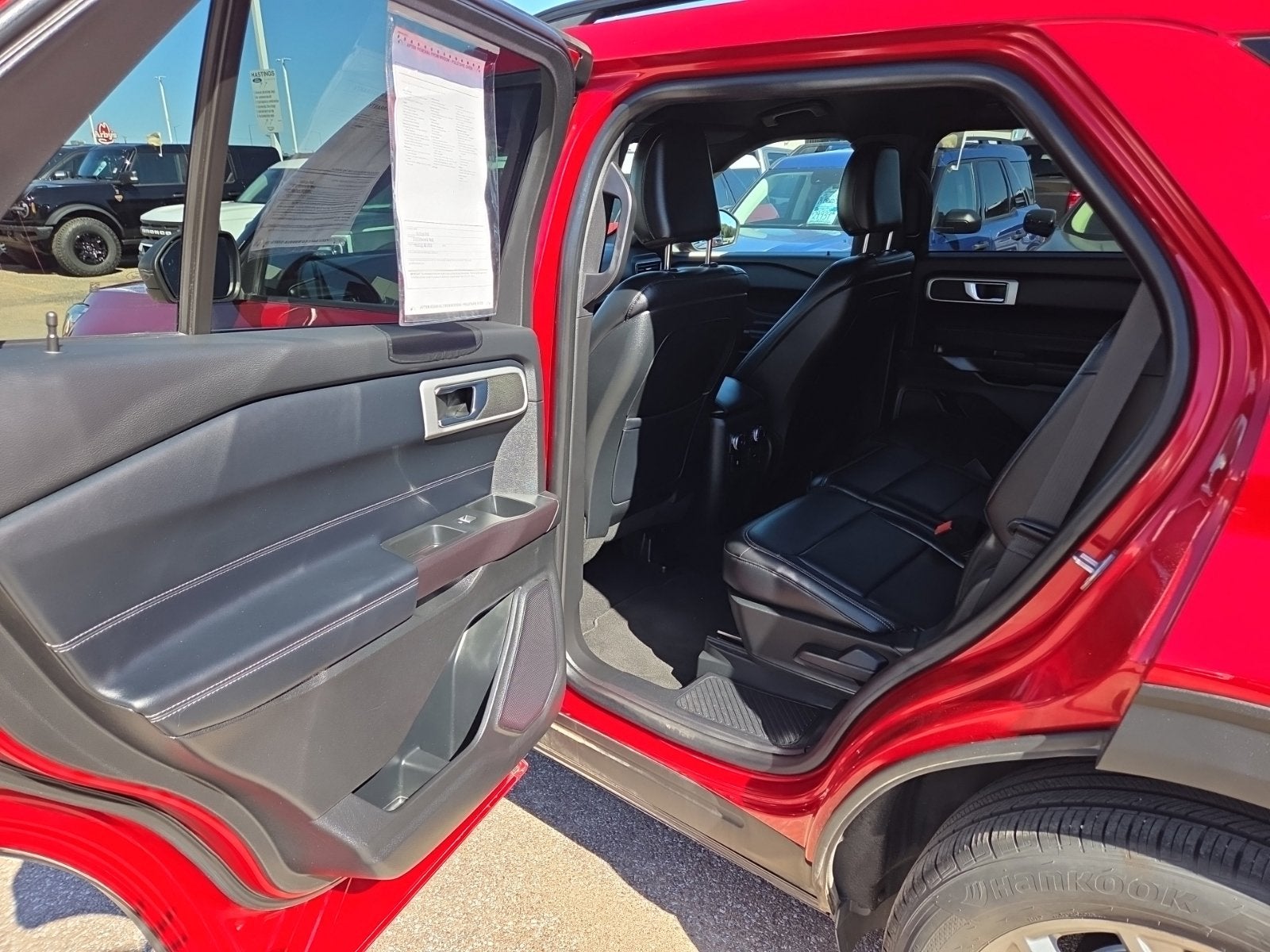 2020 Ford Explorer XLT 202A
