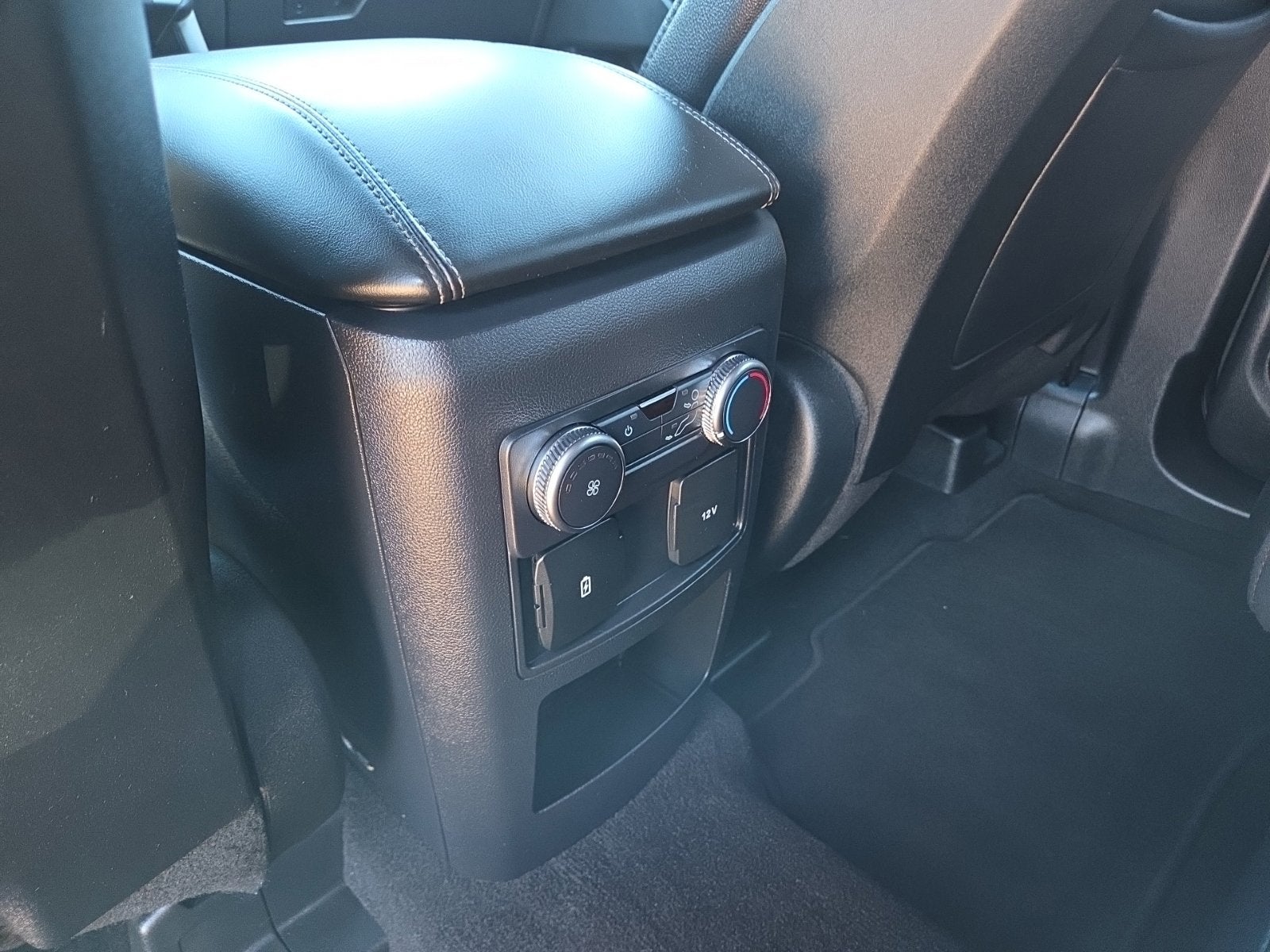2020 Ford Explorer XLT 202A
