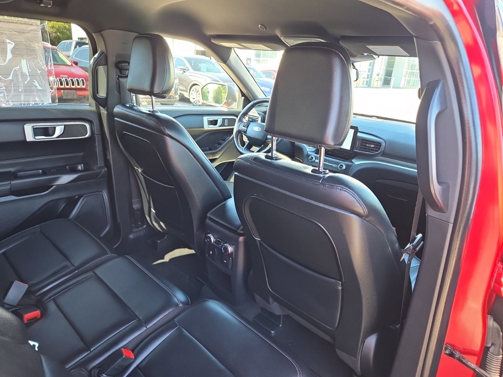 2020 Ford Explorer XLT 202A