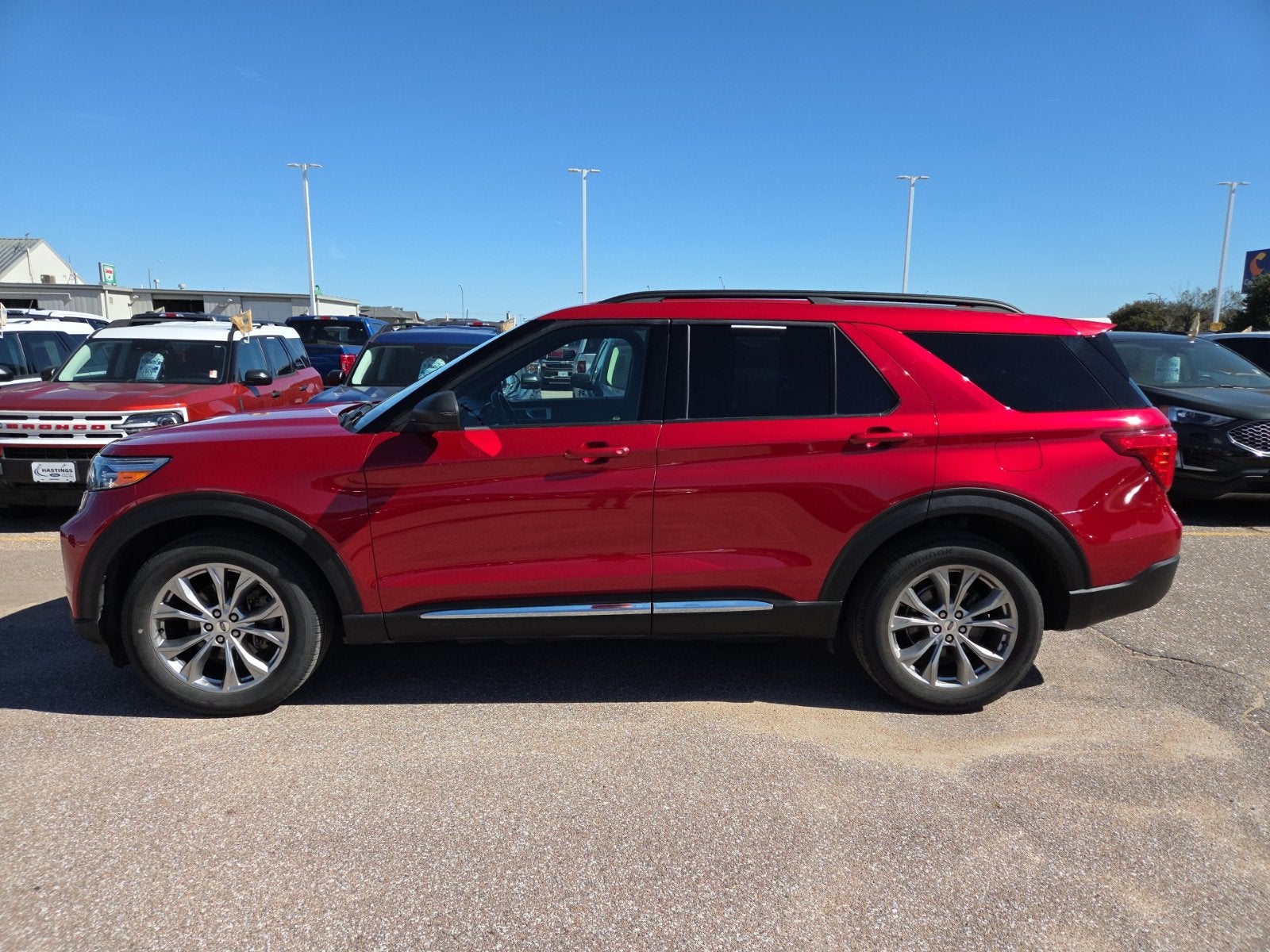 2020 Ford Explorer XLT 202A