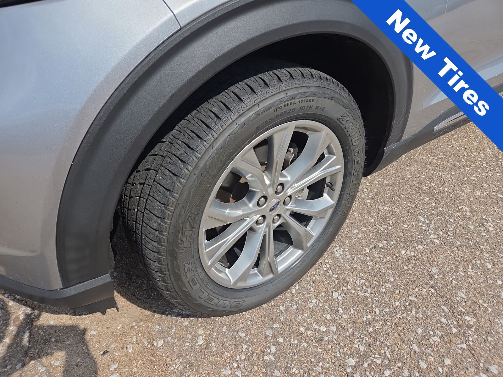 2020 Ford Explorer XLT 202A