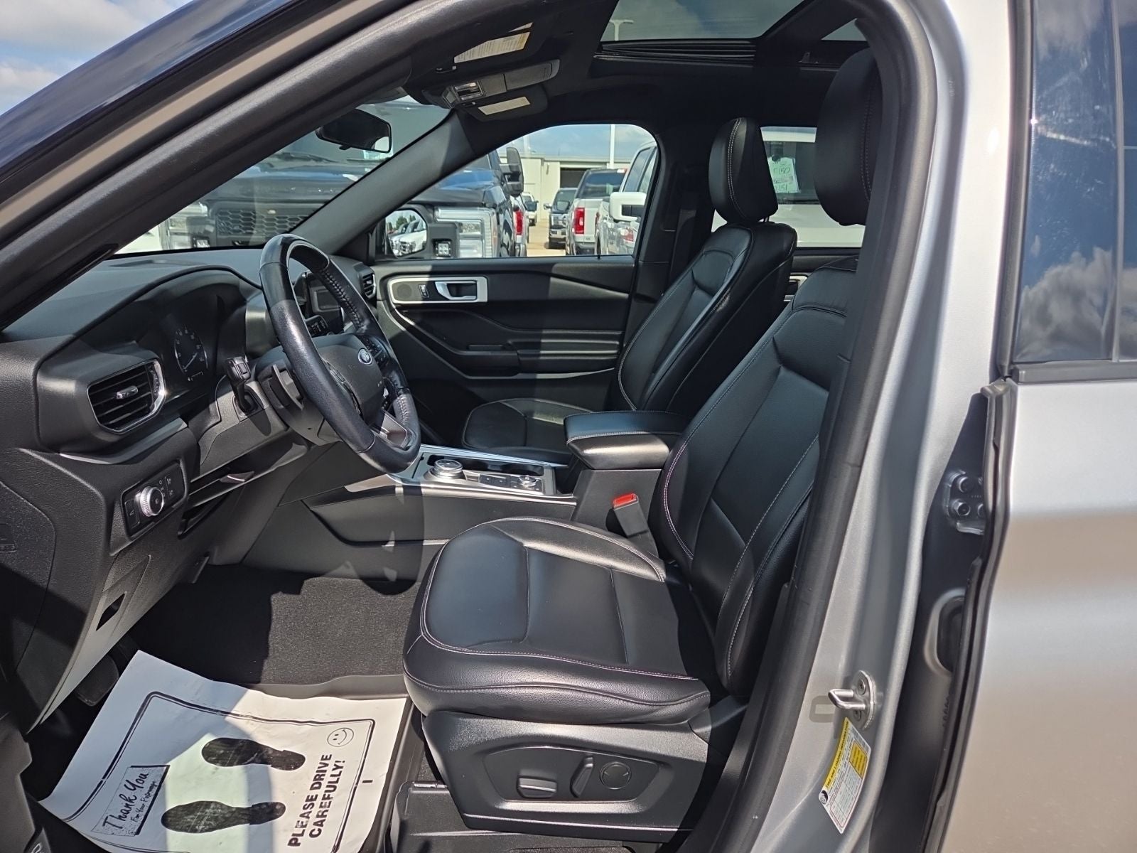 2020 Ford Explorer XLT 202A