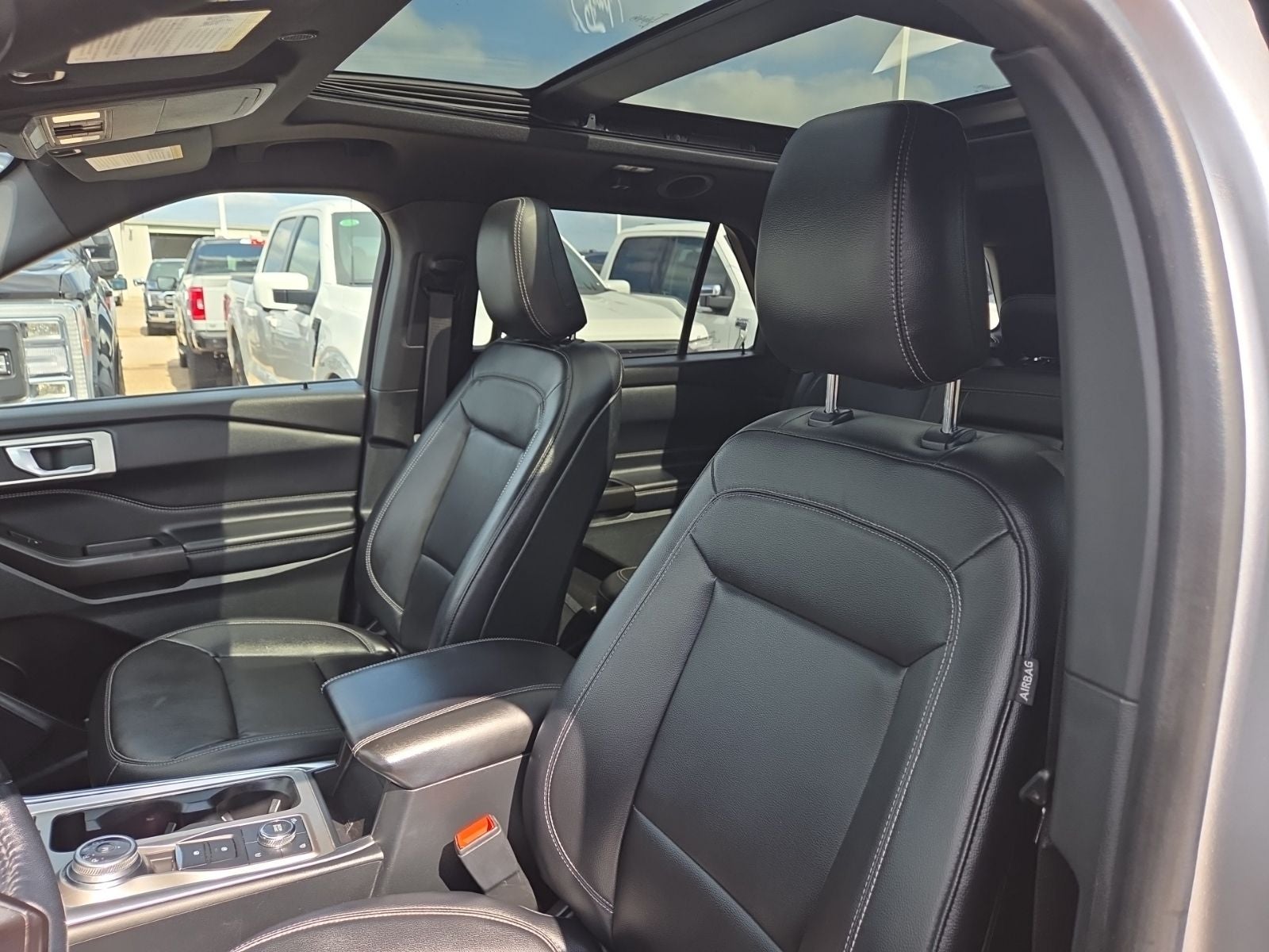 2020 Ford Explorer XLT 202A