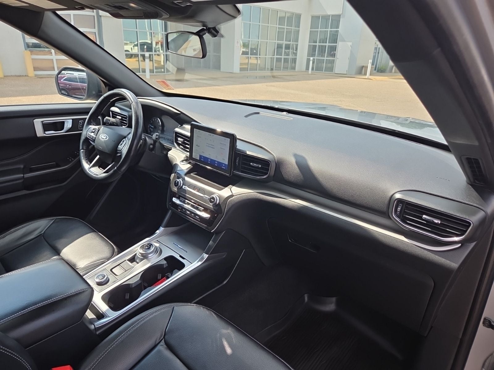 2020 Ford Explorer XLT 202A