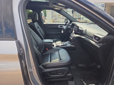 2020 Ford Explorer XLT 202A