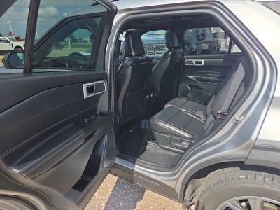2020 Ford Explorer XLT 202A