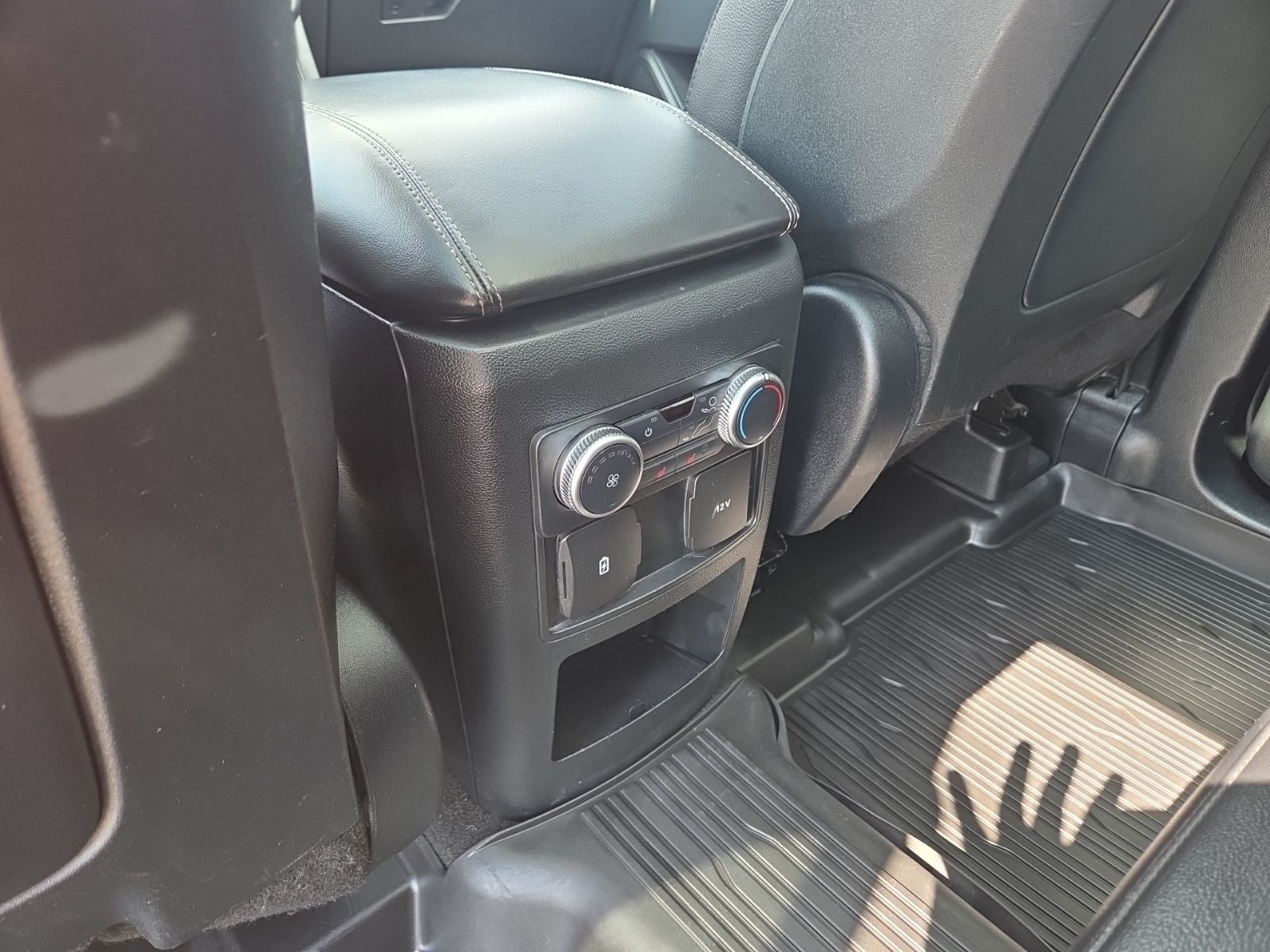 2020 Ford Explorer XLT 202A