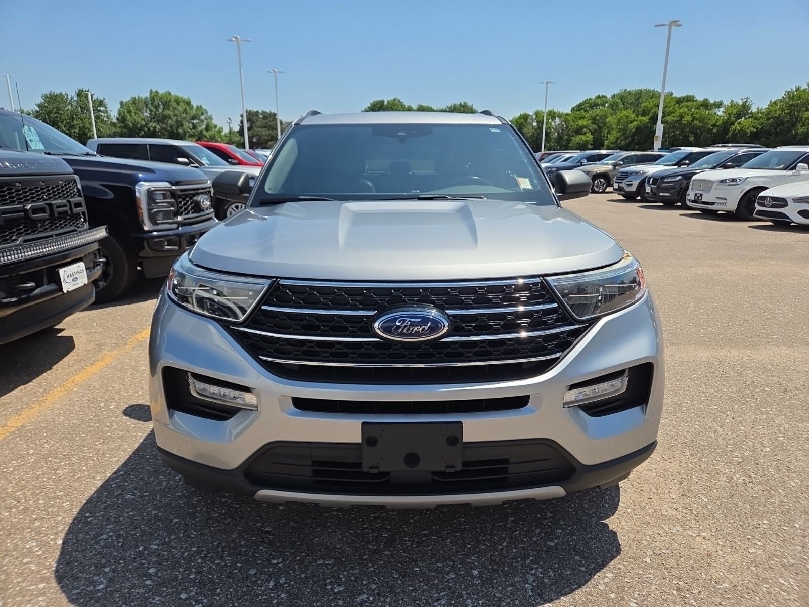2020 Ford Explorer XLT 202A