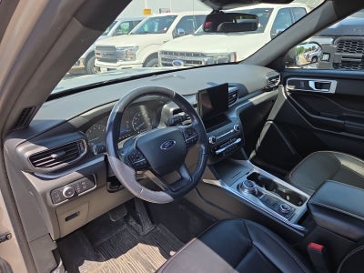 2020 Ford Explorer XLT 202A