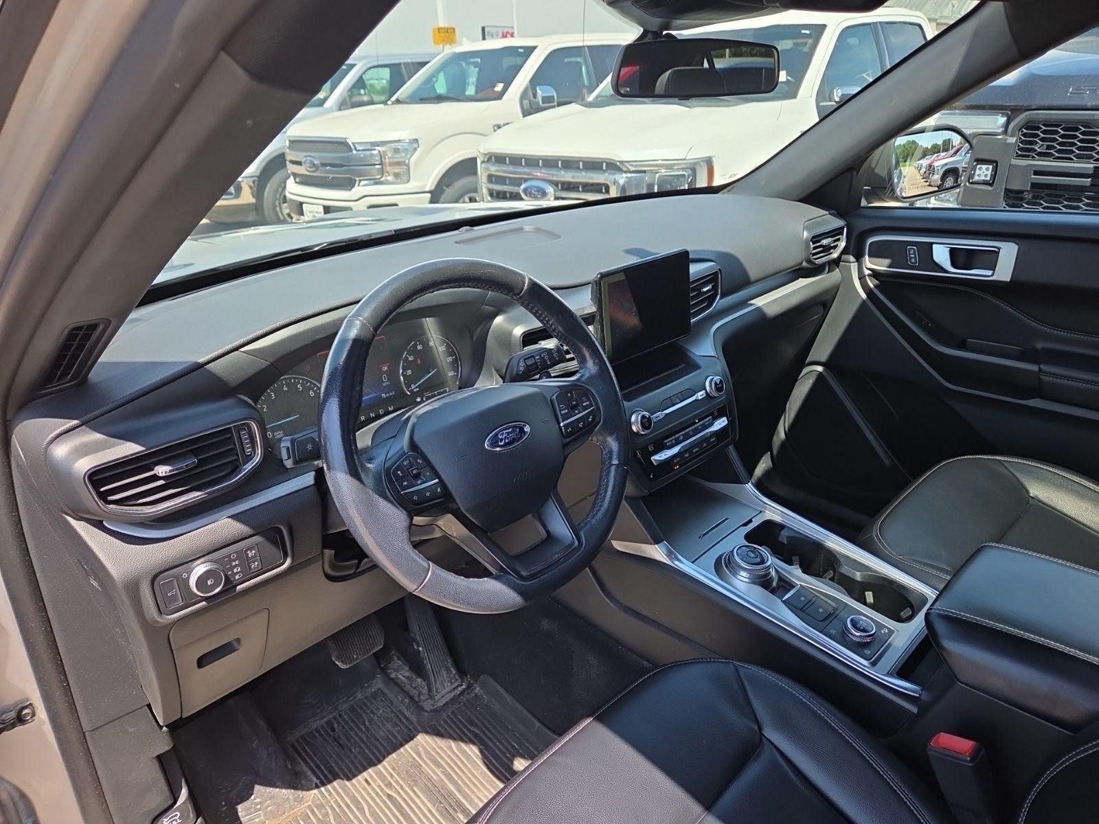 2020 Ford Explorer XLT 202A