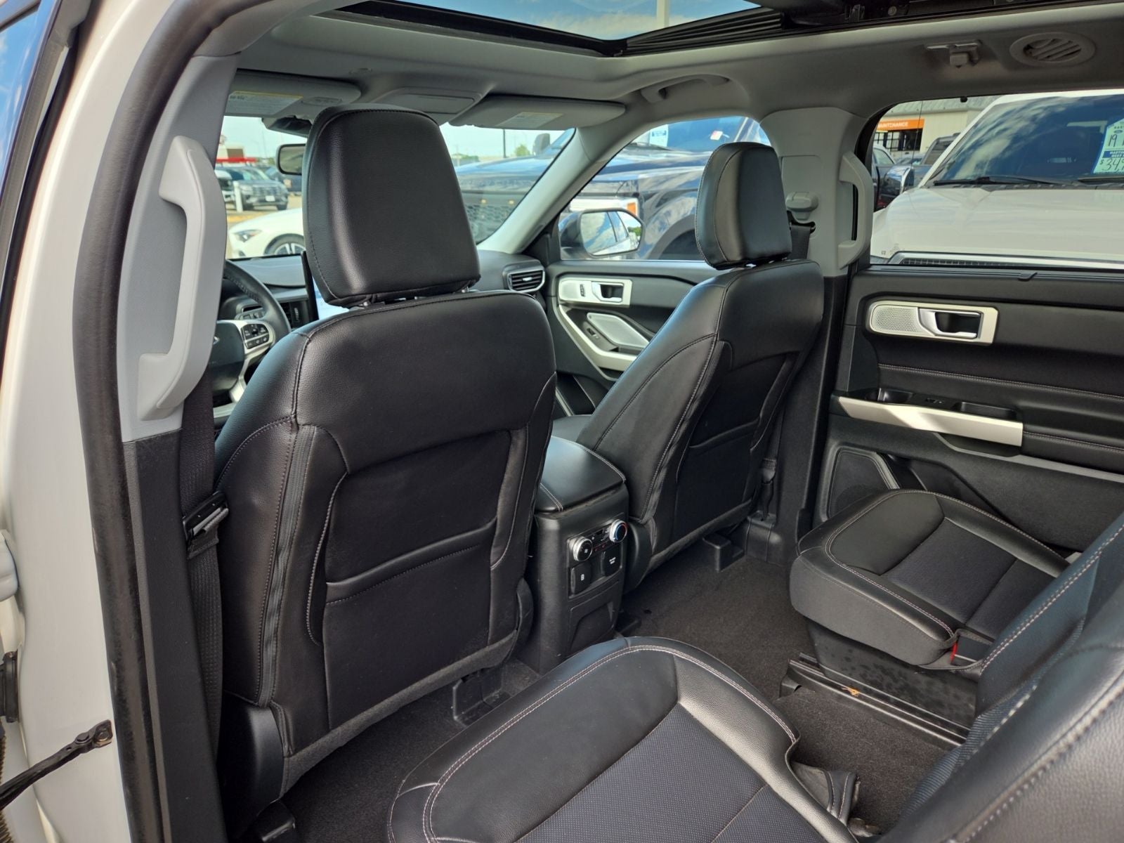 2023 Ford Explorer Limited 301A