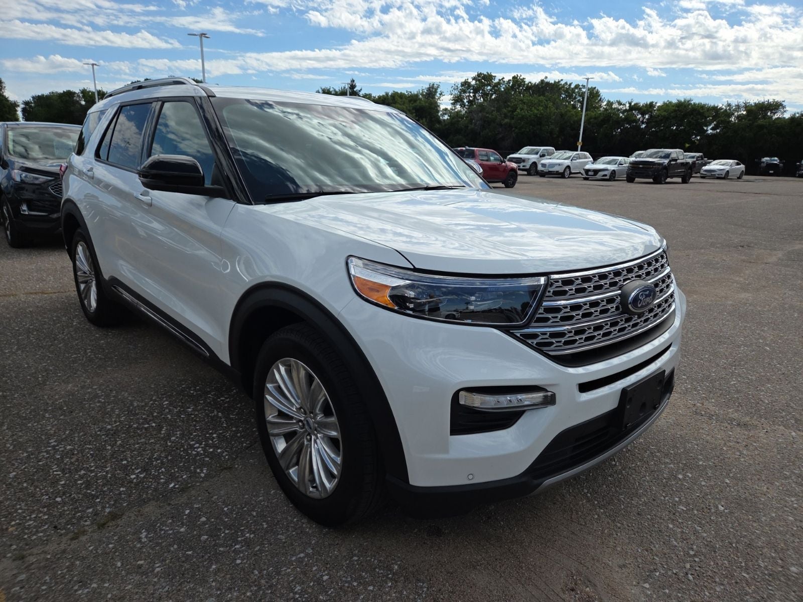 2023 Ford Explorer Limited 301A