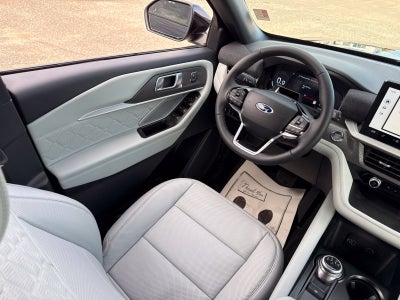 2027 Ford Explorer Platinum