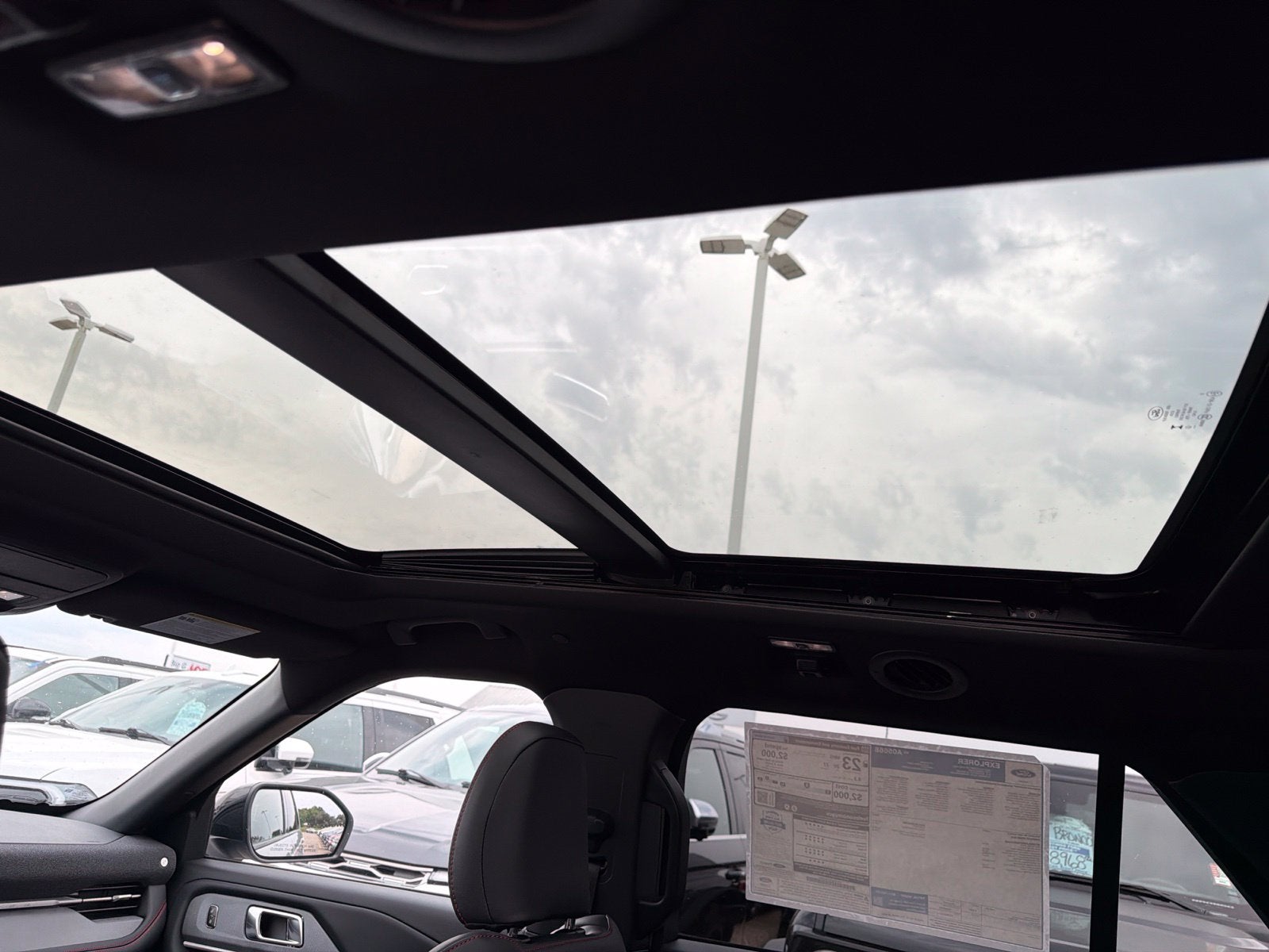 2027 Ford Explorer ST-Line