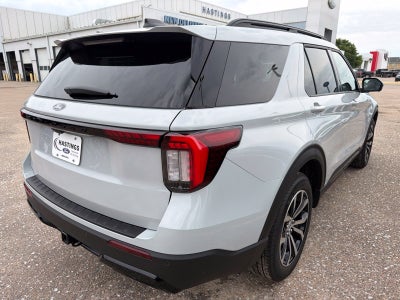 2027 Ford Explorer ST-Line