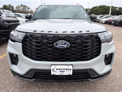 2027 Ford Explorer ST-Line