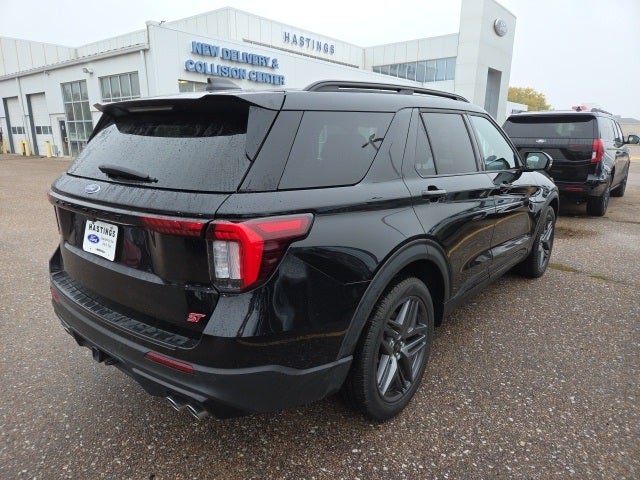 2025 Ford Explorer ST 400A