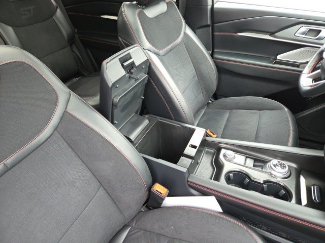 2025 Ford Explorer ST 400A