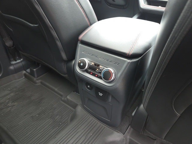 2025 Ford Explorer ST 400A