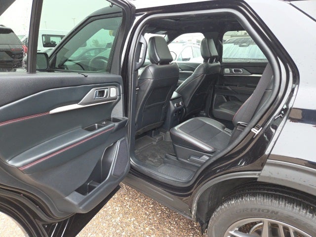 2025 Ford Explorer ST 400A