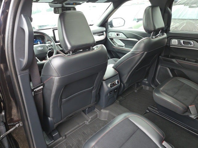 2025 Ford Explorer ST 400A