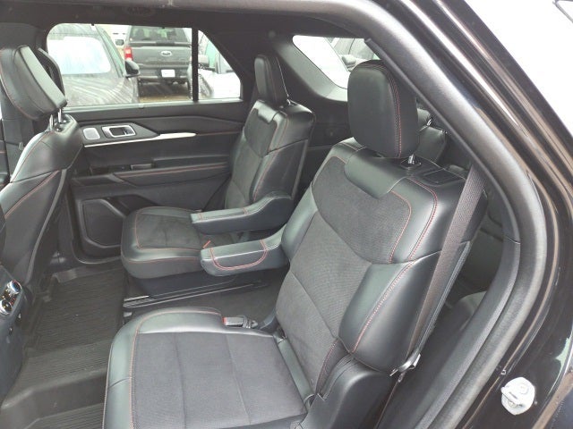 2025 Ford Explorer ST 400A