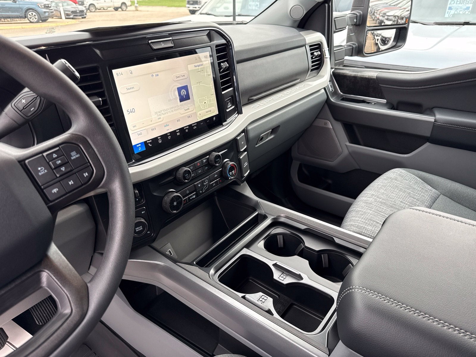 2027 Ford F-250SD XLT