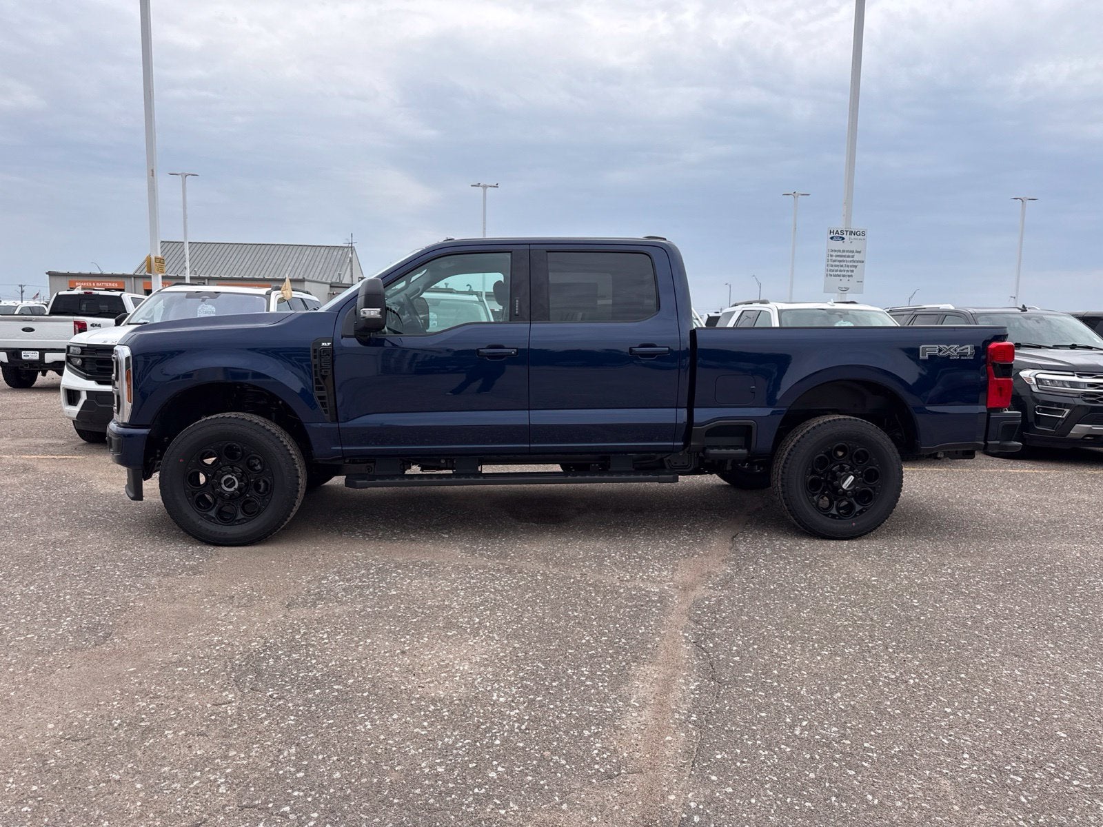 2027 Ford F-250SD XLT