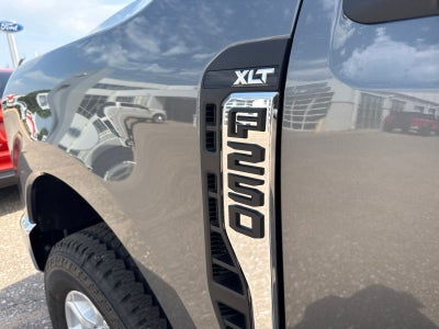 2026 Ford F-250SD XLT