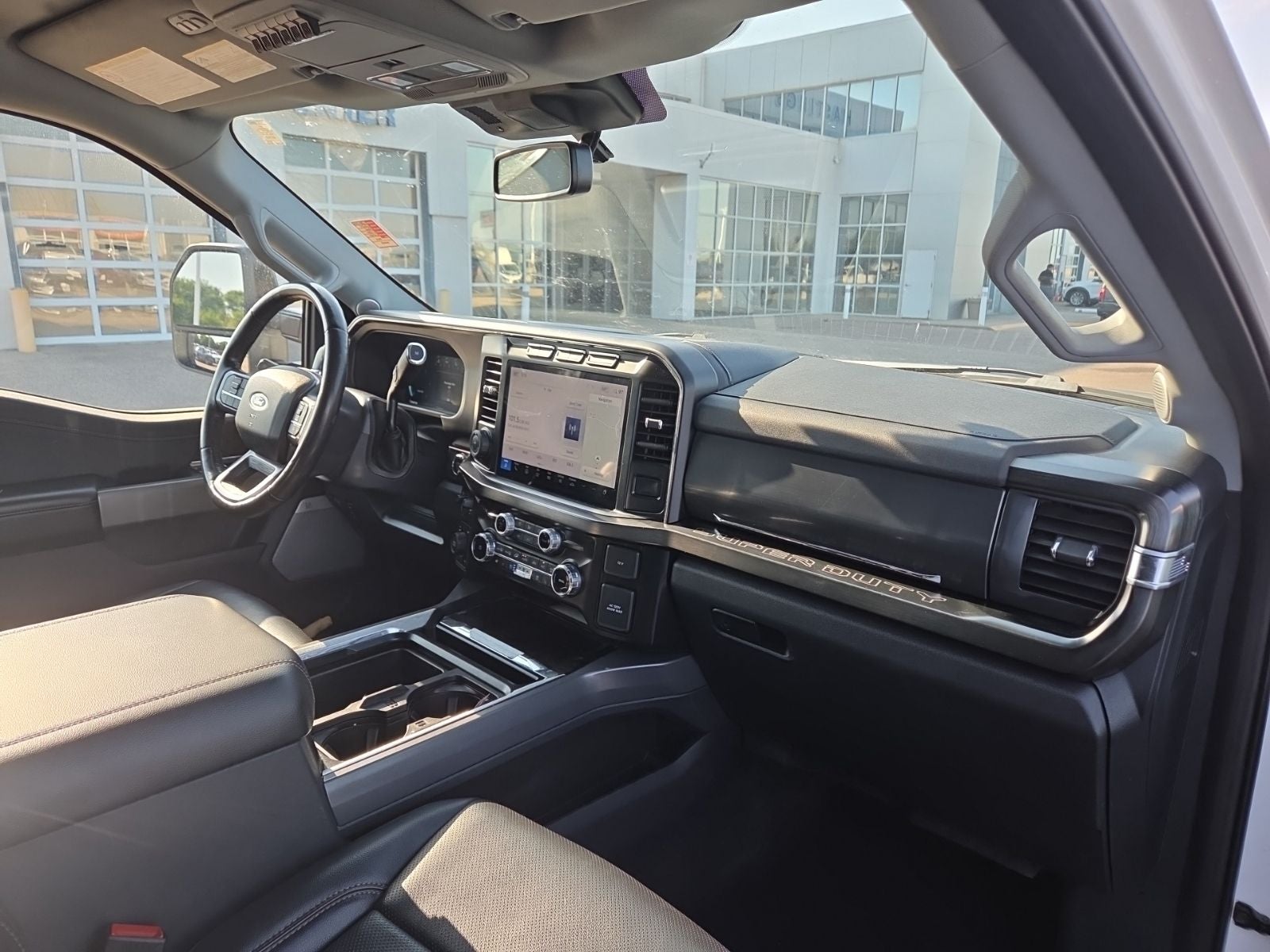 2024 Ford F-250SD Lariat Ultimate Black 608A
