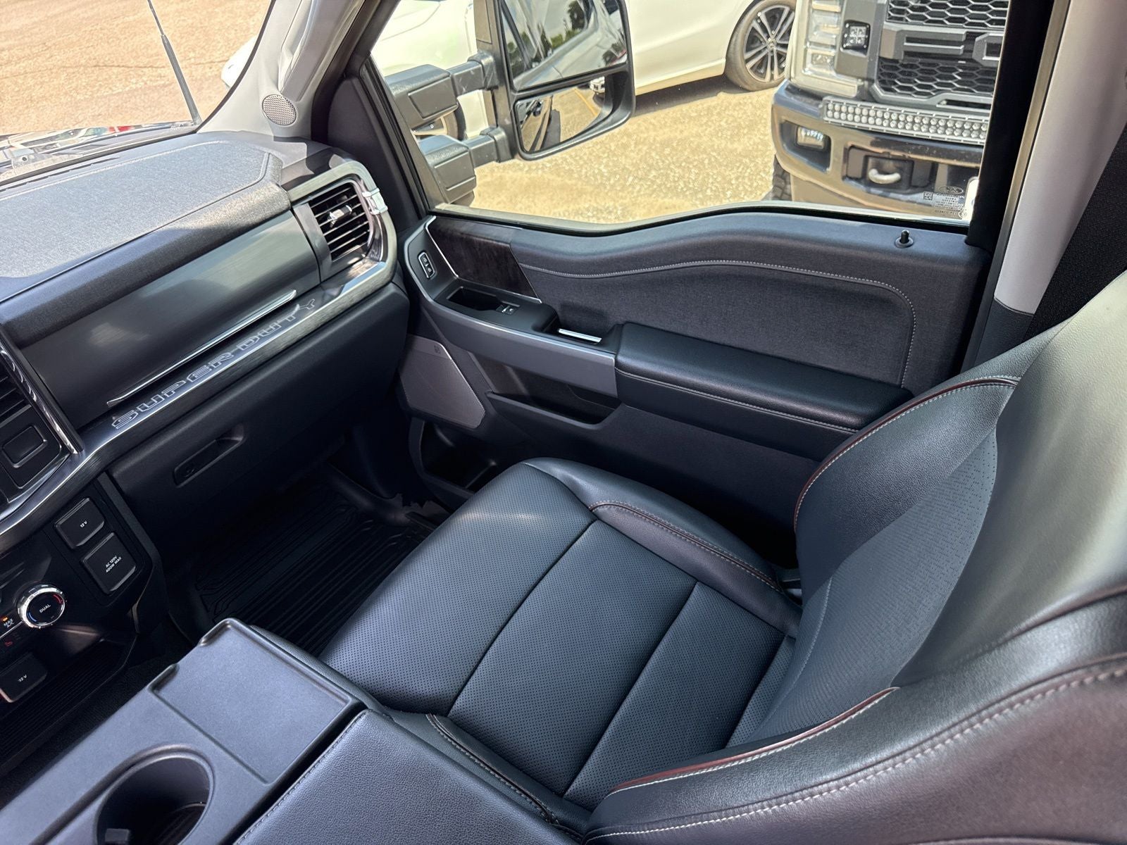 2023 Ford F-350SD Lariat Sport FX4 618A