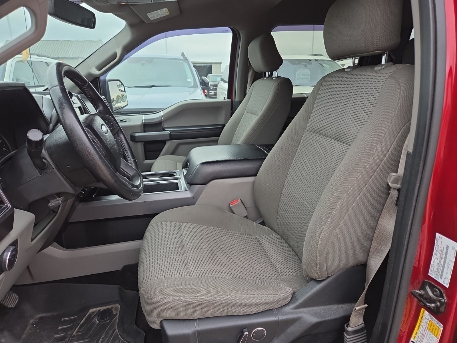 2017 Ford F-150 XLT 302A