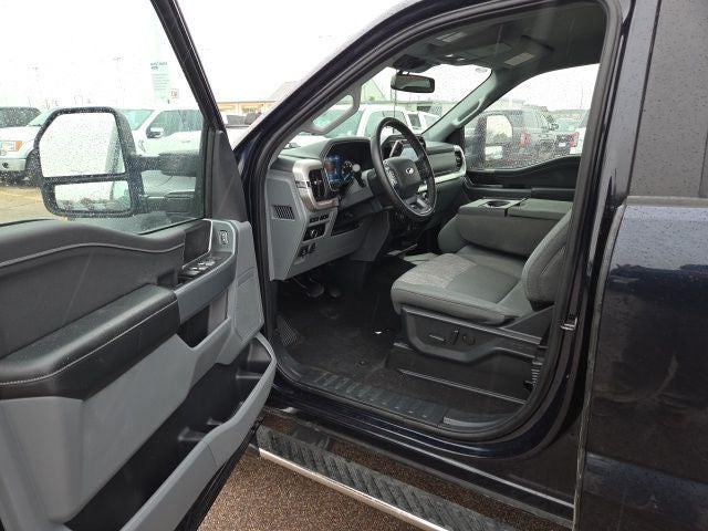 2023 Ford F-150 XLT 302A