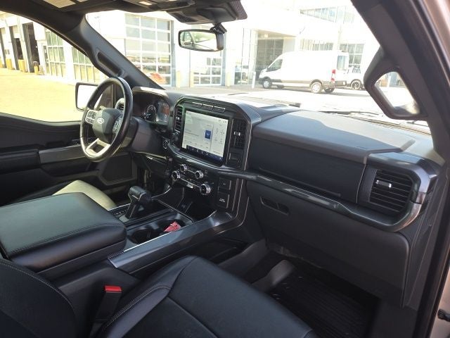 2022 Ford F-150 XLT Sport 302A