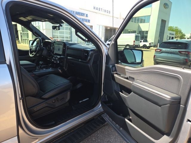 2022 Ford F-150 XLT Sport 302A