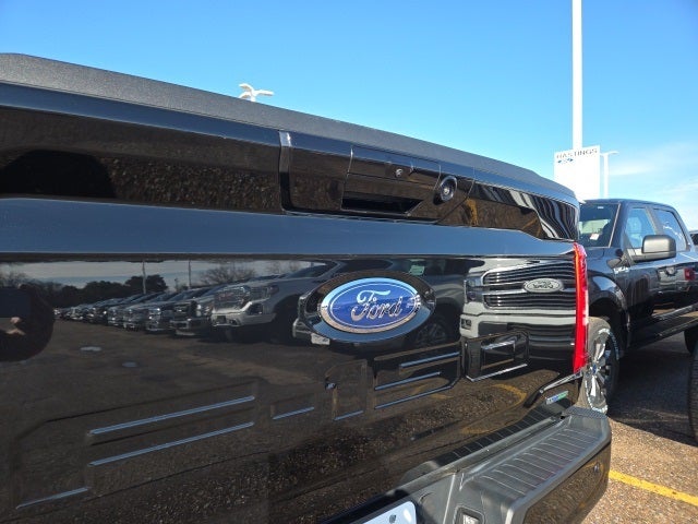 2022 Ford F-150 XLT Sport 302A