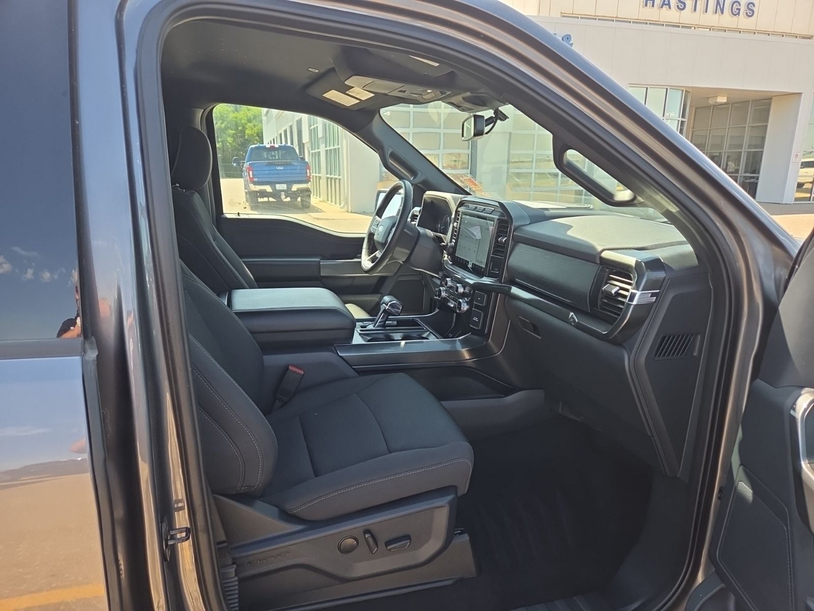 2023 Ford F-150 XLT Sport 302A