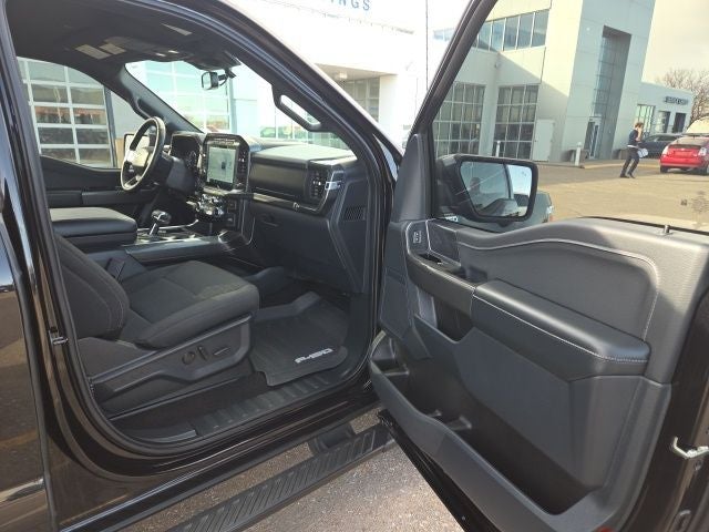 2022 Ford F-150 XLT Sport 302A