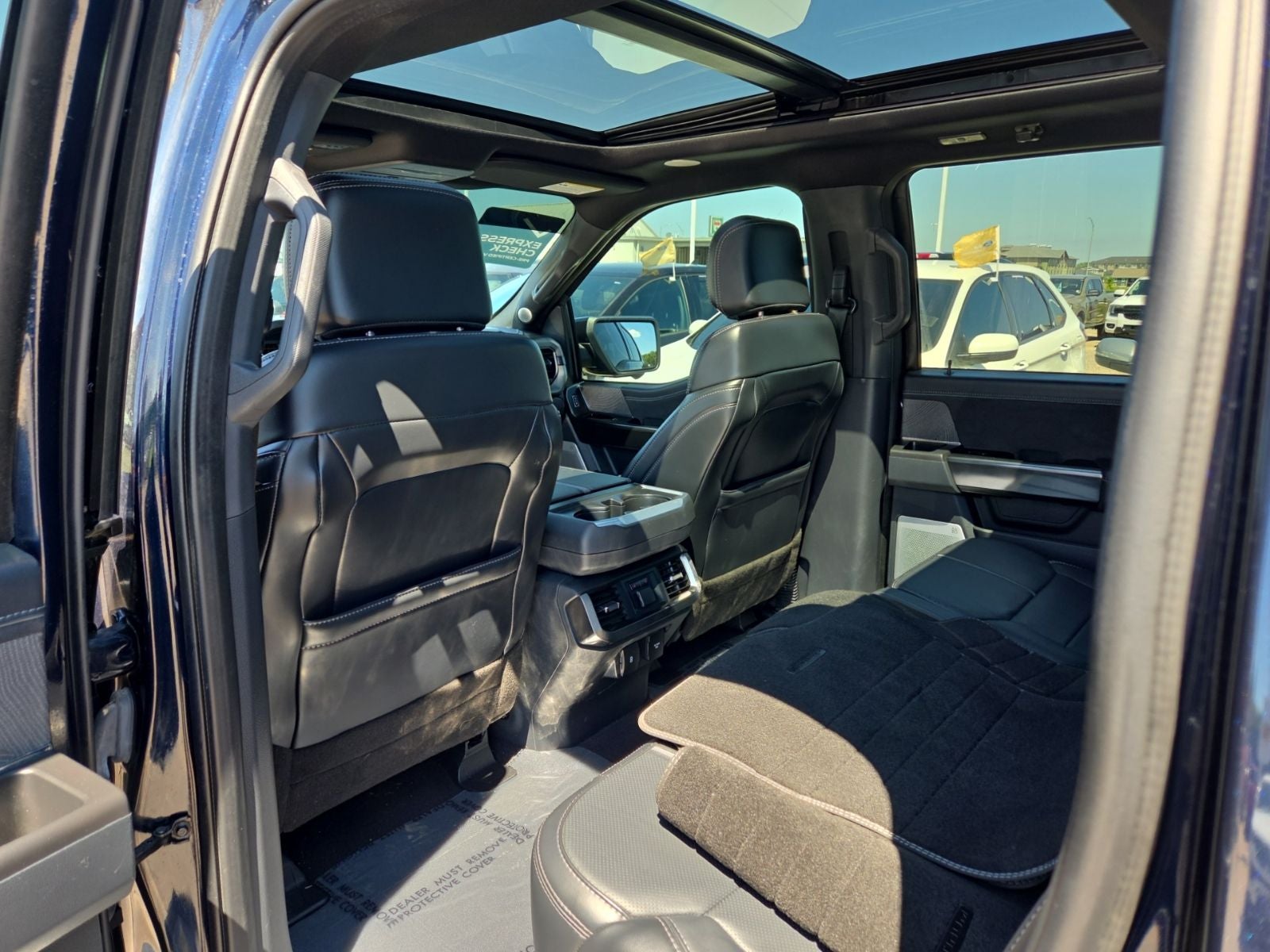 2023 Ford F-150 Platinum Black 701A