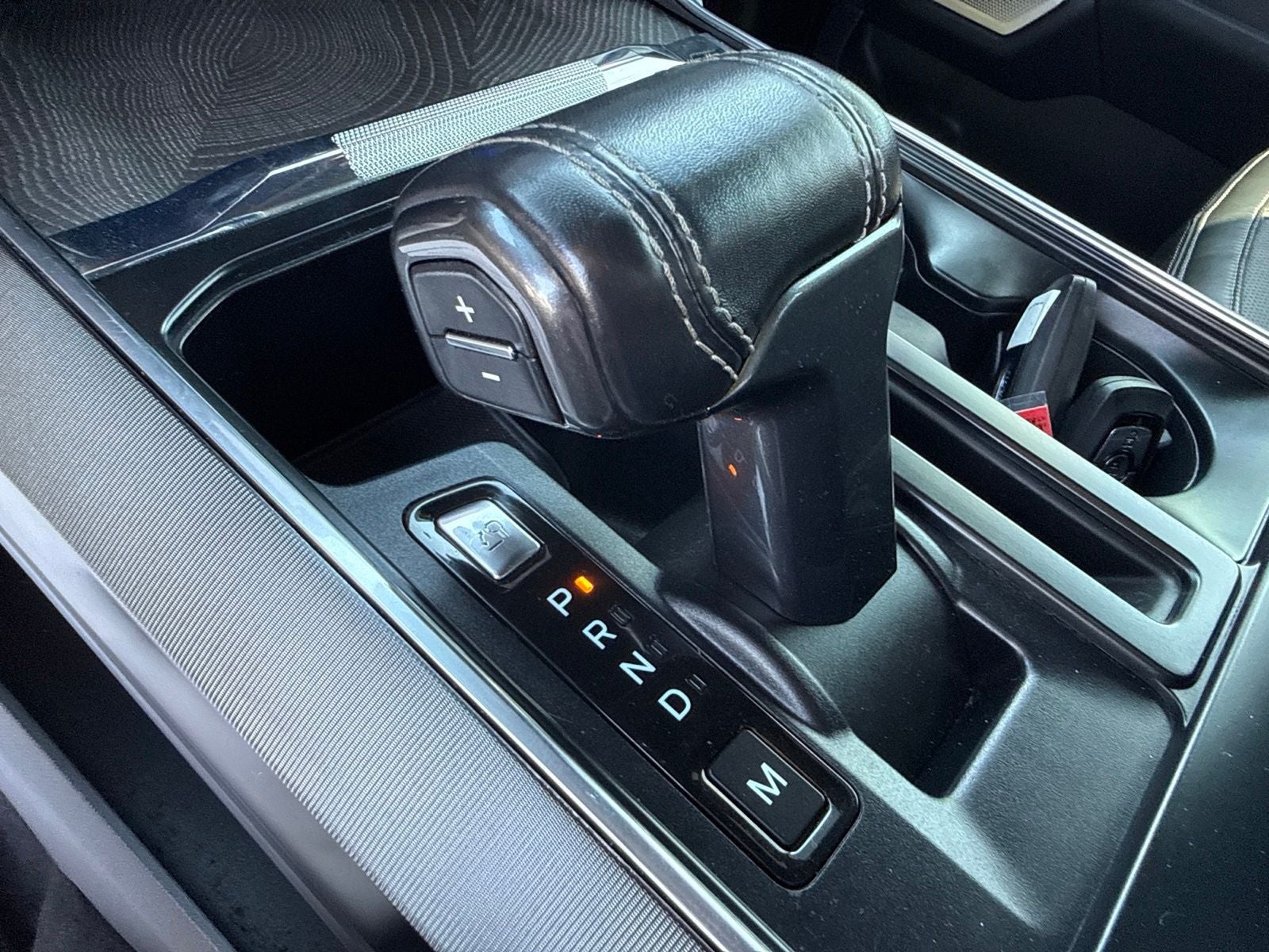 2023 Ford F-150 Platinum Black 701A