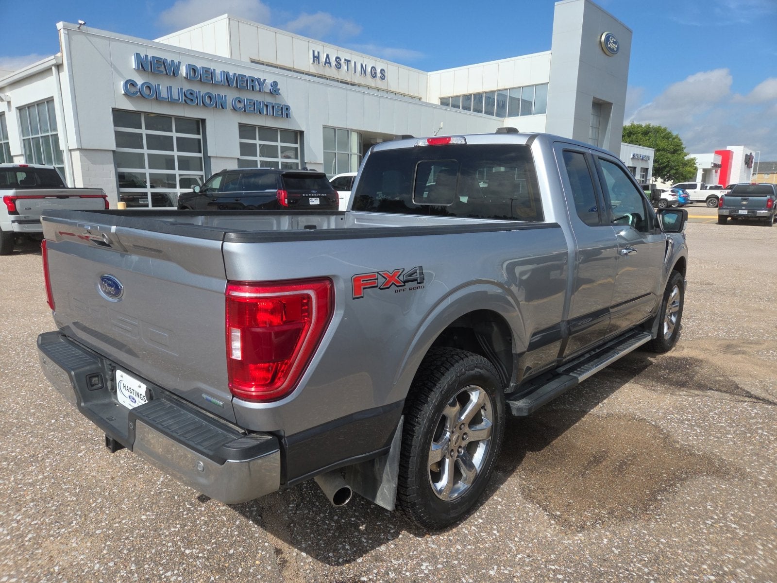 2022 Ford F-150 XLT 302A FX4