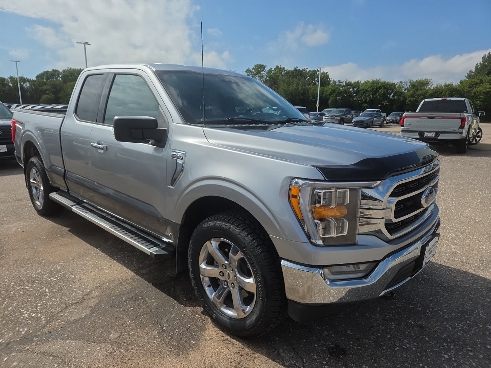 2022 Ford F-150 XLT 302A FX4