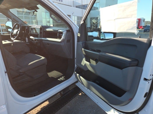 2025 Ford F-350SD XL STX 610A