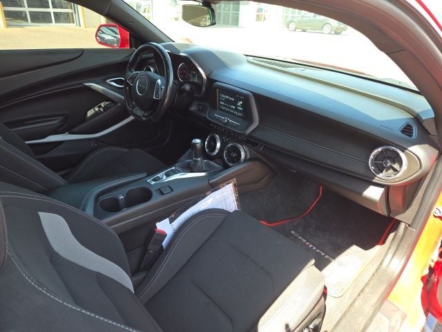 2018 Chevrolet Camaro 1LS