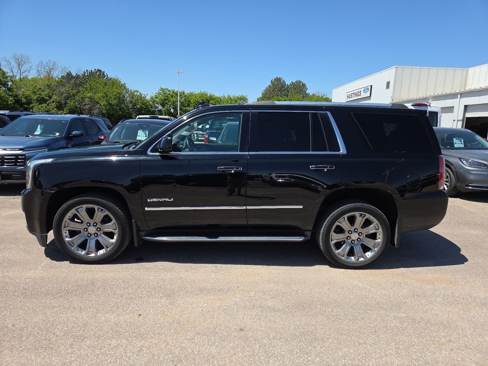 2016 GMC Yukon Denali 5SA