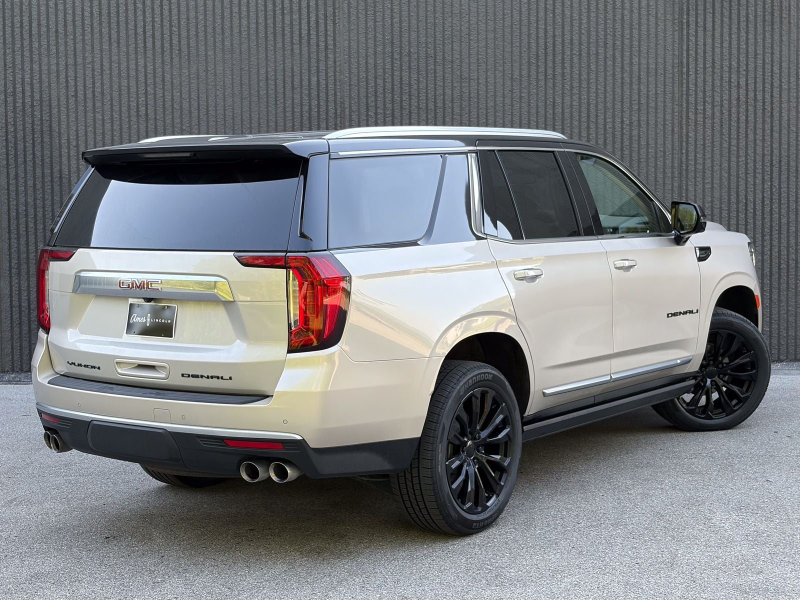 2024 GMC Yukon Denali