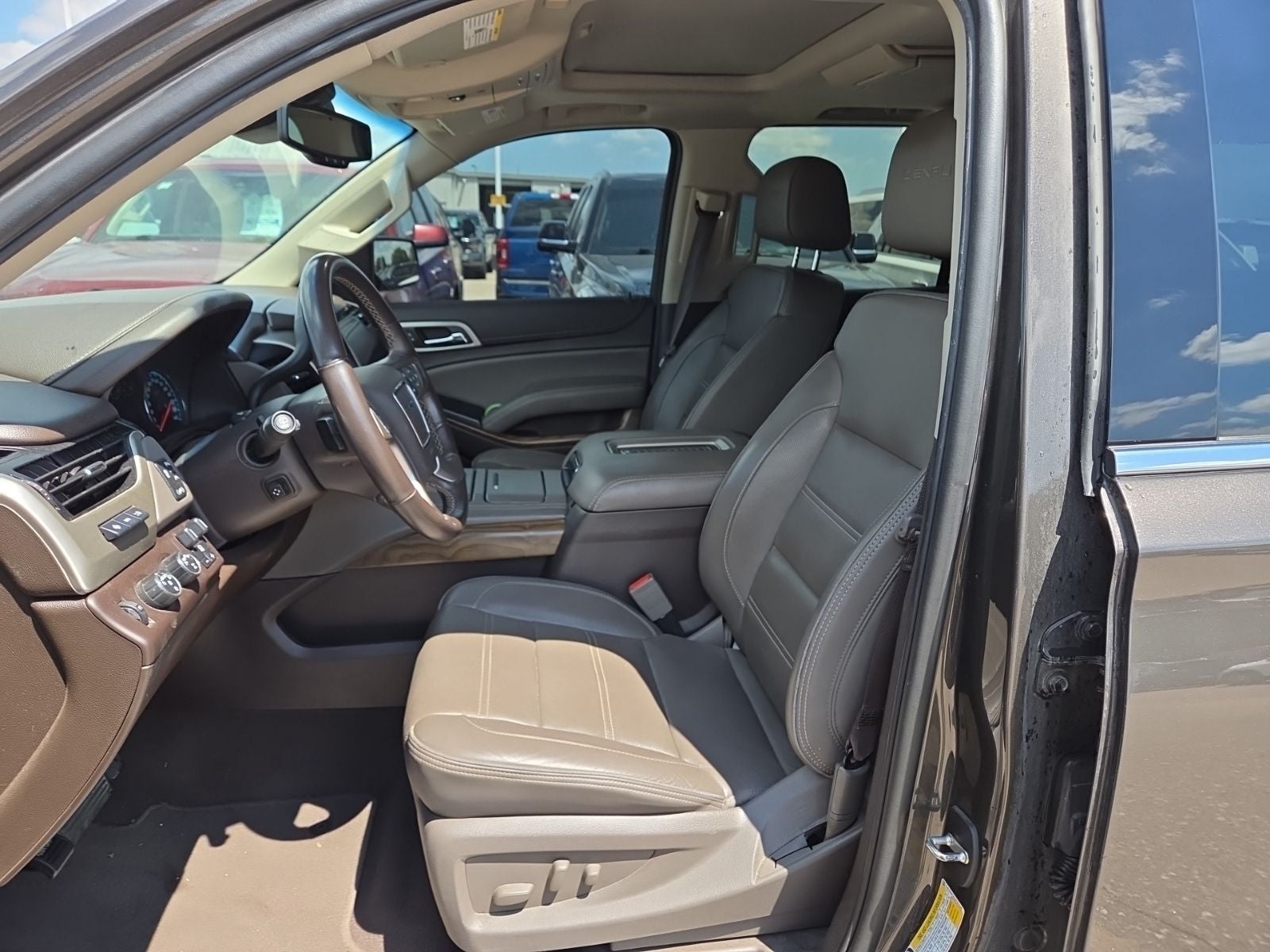 2019 GMC Yukon XL Denali 5SA